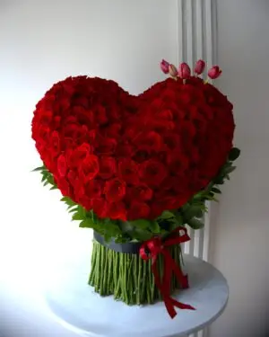 CORAZON 250 ROSAS ROJAS 1 1 Envia Flores en CDMX mismo día